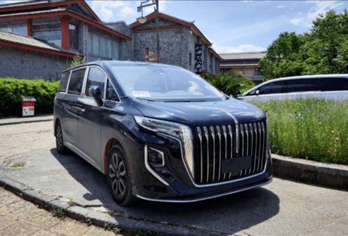 国产红旗7座车图片视频,豪华与舒适的完美融合