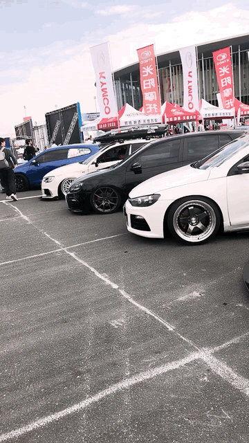 国产警车试驾视频,性能卓越，守护平安新篇章