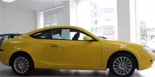 跑车撩妹视频实拍国产,撩妹实拍，尽展国货风采